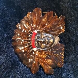 Vntg Bergamot Native American Chief  Sitting Bull brass/enamel belt buckle, exc